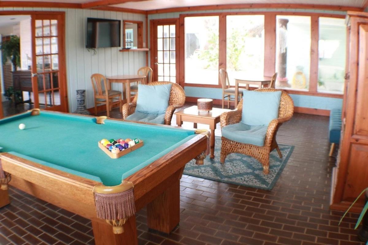 D&R Pelican Bay Resort ロックポート エクステリア 写真
